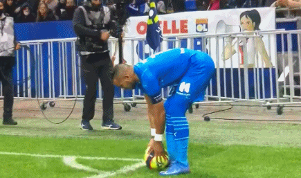 足球转会窗最新交易完成名单