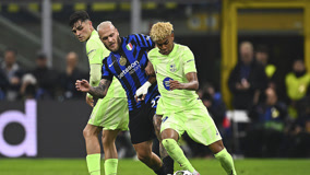 亚精英第六轮最后两场比赛已经结束，申花客场0-1不敌广岛三箭，FC首尔1-1战平墨尔本城。（亚精英第六轮收官战落幕：申花客场0-1负广岛三箭，FC首尔1-1平墨尔本城）