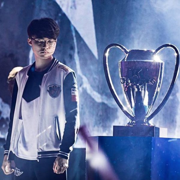 EDG近几个赛季都对RA保持着全胜，本赛季EDG的场均时长和血腥程度都表明他们的打法更加激进