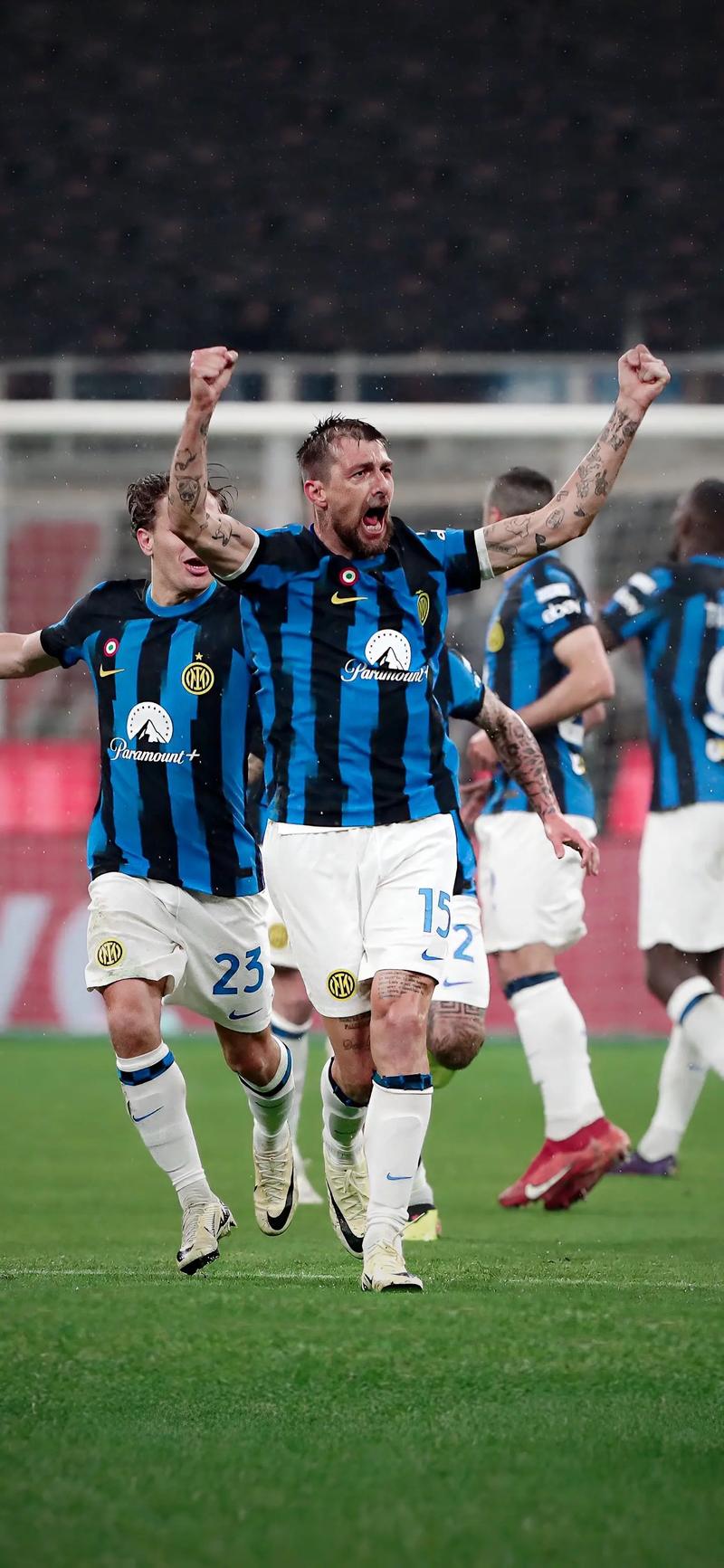 世界杯再掀争议：纽约区看大屏幕也收费，每场12.5美元（纽约公共大屏看世界杯每场收12.5美元，掀起争议）