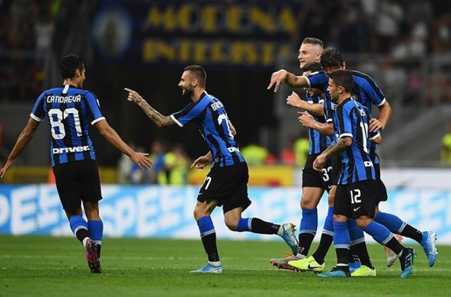 巴尔吉闪耀维拉马林，精彩进球与助攻助巴萨逆转贝蒂斯