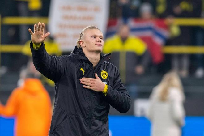 欧冠战报：麦肯尼、戴维联袂破门，尤文2-0轻取帕福斯（欧冠快讯：麦肯尼、戴维先后破门，尤文2-0完胜帕福斯）